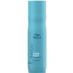 -La-imagen-muestra-una-botella-de-champu-de-la-marca-Wella-Professionals-de-la-linea-Invigo-especifica-para-el-cuero-cabelludo.--El-envase-de-un-distintivo-color-azul-claro-o-turquesa-contiene-la-etiqueta-que-indica-el-nombre-del-producto--Clean-Scalp-y-especifica-que-es-un-champu-anticaspa-con-Zinc-Pyrithione.-Al-pie-de-la-botella-se-puede-leer-la-cantidad-de-250-ml.