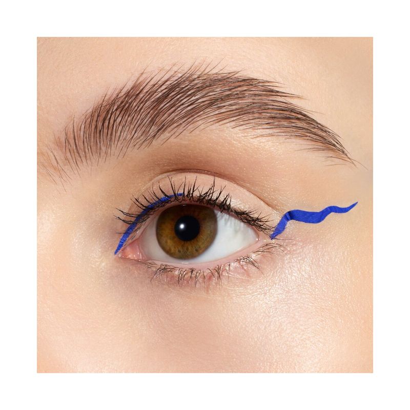 Delineador-de-Ojos-Essence-Colour-It--Tono-01-3-Ml