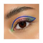 Delineador-de-Ojos-Essence-Colour-It--Tono-01-3-Ml