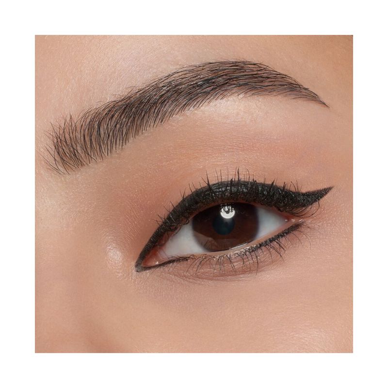 Delineador-Para-Ojos-Essence-Extra-Long-24h-Tono-10-1.1ml