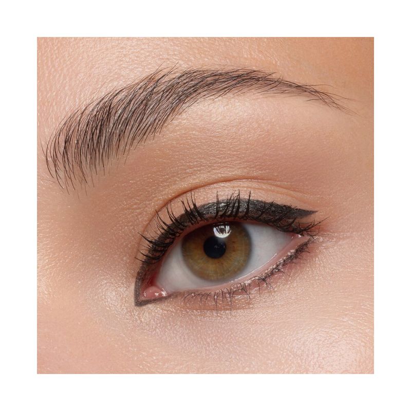 Delineador-Para-Ojos-Essence-Super-Fine-Tono-01-1ml