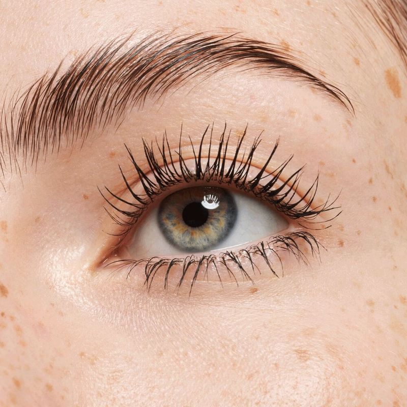 4250587753509_6Catrice-Glam---Doll-Volume-Mascara-Waterproof