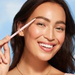 Delineador-para-Cejas-Covergirl-en-Pomada-2-en-1-Clean-Fresh-Tono-500-0.2gr